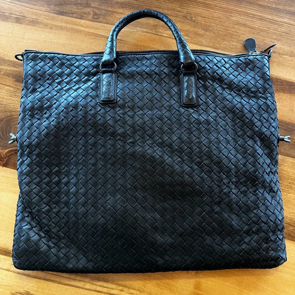 Bottega Veneta Convertible Flat Zip Tote Intrecciato Nappa Large